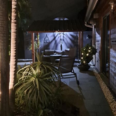 La Liane De Jade 974-Lodge Le Palissandre - Jacuzzi Privatif - Piscine Chauffee Le Bois de Nefles  Ngoại thất bức ảnh