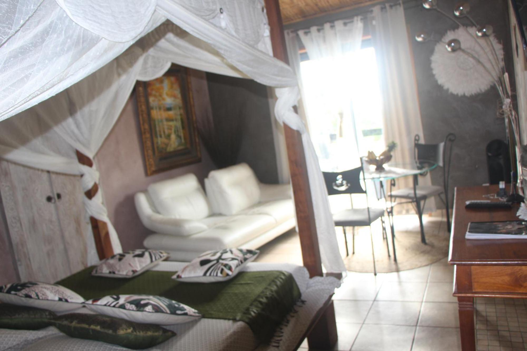 La Liane De Jade 974-Lodge Le Palissandre - Jacuzzi Privatif - Piscine Chauffee Le Bois de Nefles  Ngoại thất bức ảnh